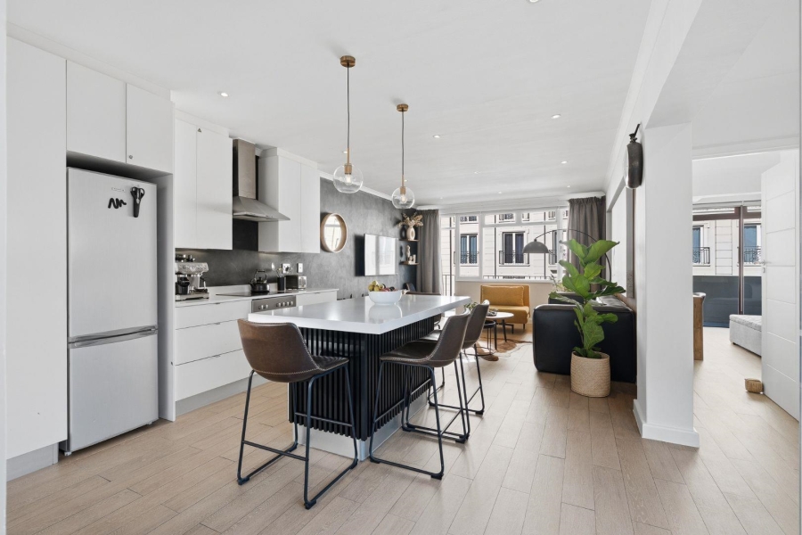 1 Bedroom Property for Sale in Green Point Western Cape